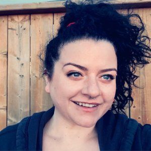 Meet your Posher, Elle